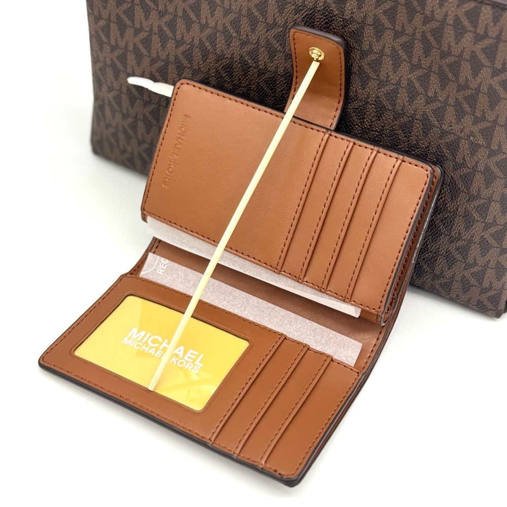 Michael Kors Trisha Triple Compartment Crossbody Bag & Bifold Zip Chain Wallet - Picture 12 of 13